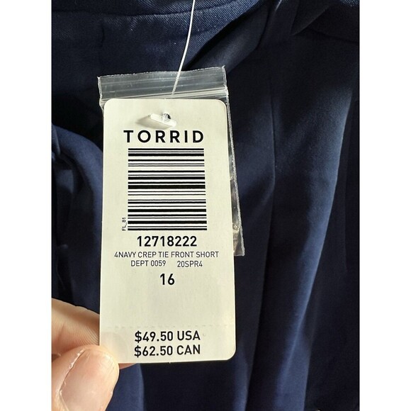 NWT Torrid Blue Paperbag Shorts Size 16 Summer Casual Tie Waist Pockets‎ Pleated - Picture 6 of 8